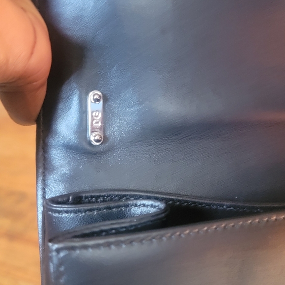 I'm selling my pre-owned authentic D&G - Picture 3 of 15